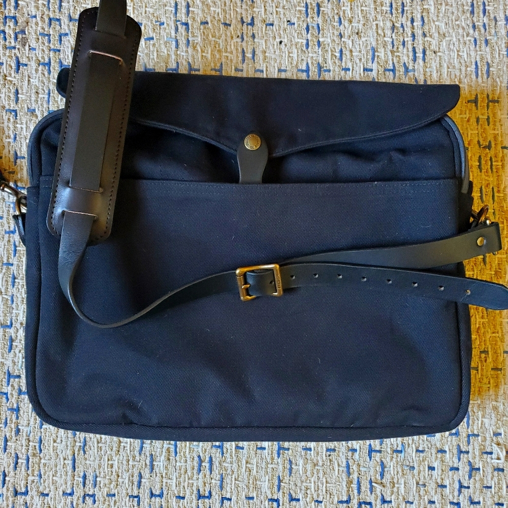 Filson black twill computer briefcase excellent
